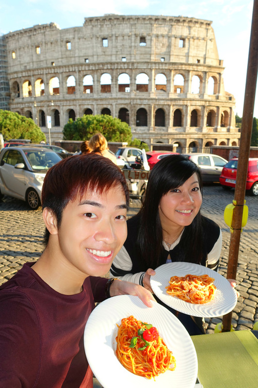 Milton Goh and Amilee Kang having a delicious pasta lunch by the Colosseum!
