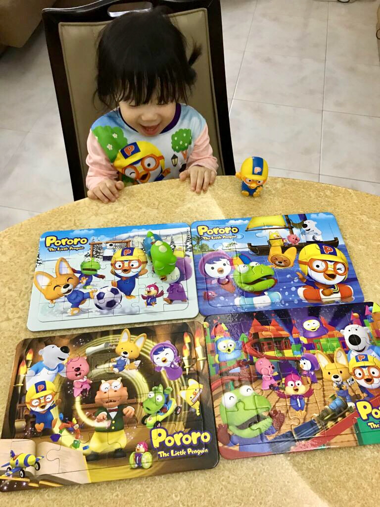 Maeleth is a true Pororo fan! She loves watching the Pororo animated series, playing with Pororo toys, and wearing Pororo-inspired clothing! 